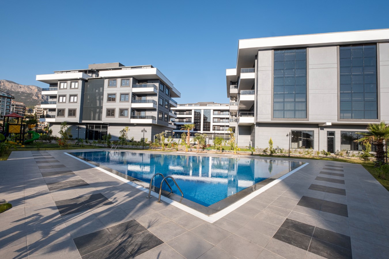 Spacious Apartments in Oba Alanya